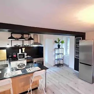  Appartement Logement Moderne Au Coeur Du Village